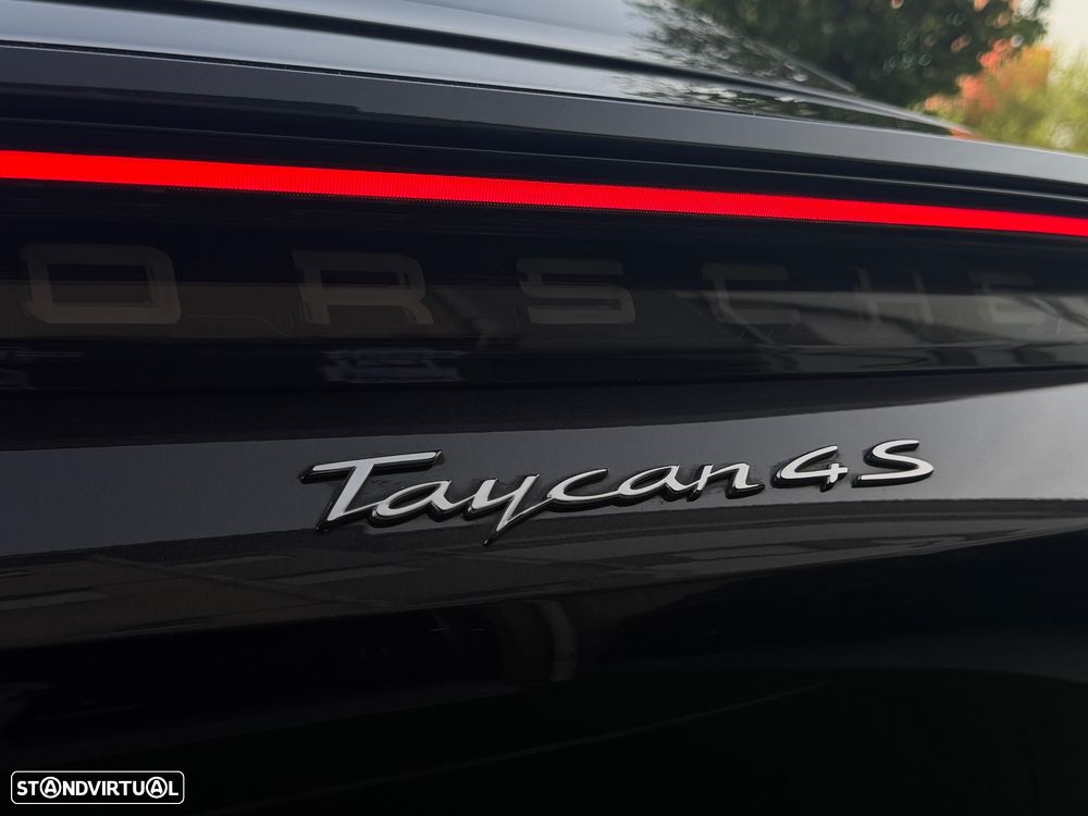Porsche Taycan 4S Bateria Performance Plus - 19