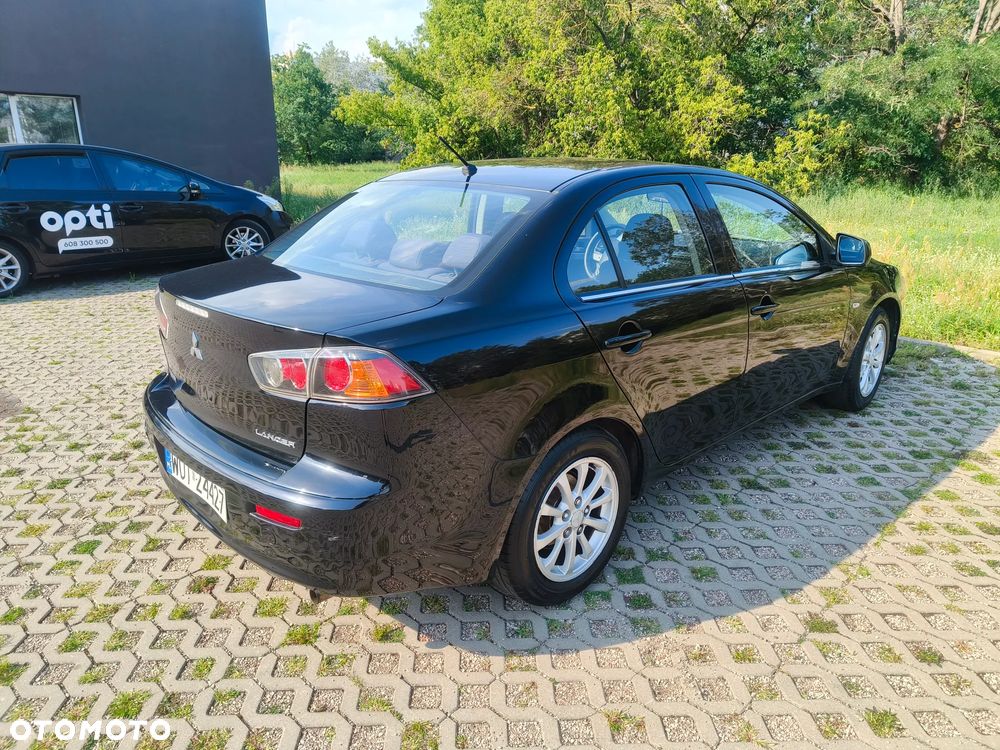 Mitsubishi Lancer - 6