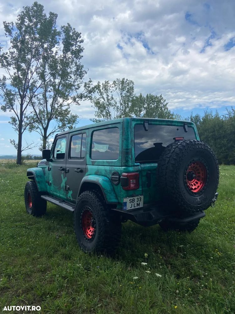 Jeep Wrangler Unlimited 2.0 Turbo AT8 Sahara - 11