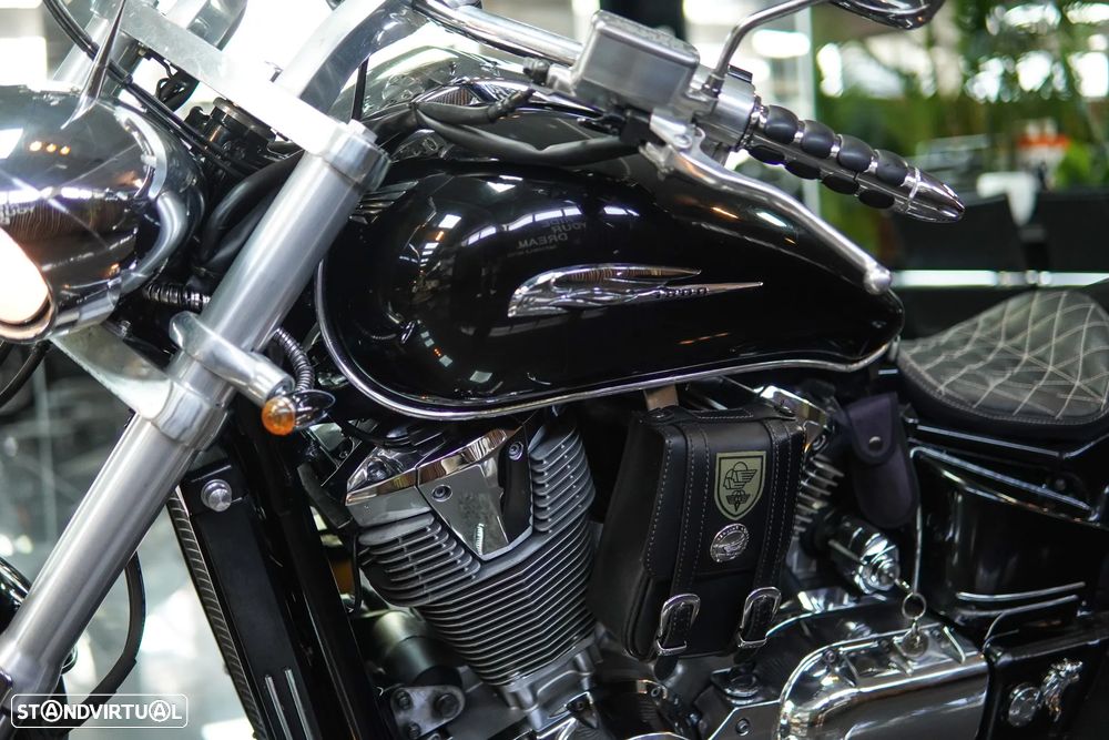 Honda VTX 1800 C - 26