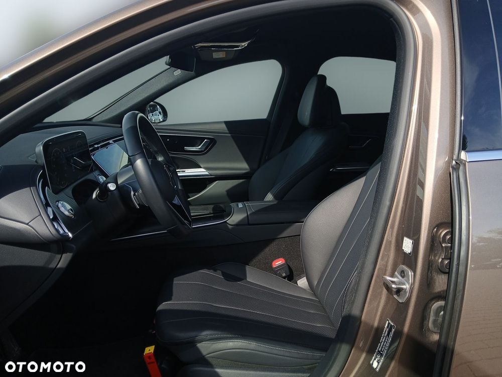 Mercedes-Benz Klasa E 200 d mHEV Avantgarde 9G-Tronic - 14