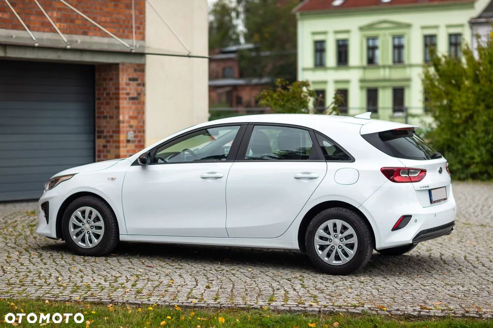 Kia Ceed 1.0 T-GDI 100 OPF Attract - 14