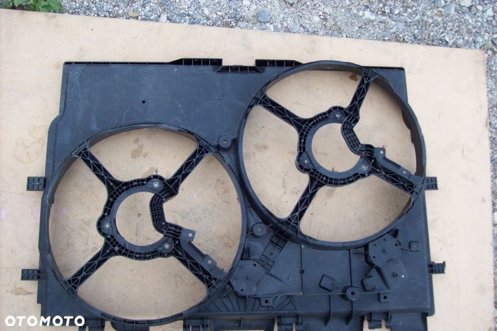 OBUDOWA WENTYLATORÓW DUCATO III BOXER ROK 2014 - 1