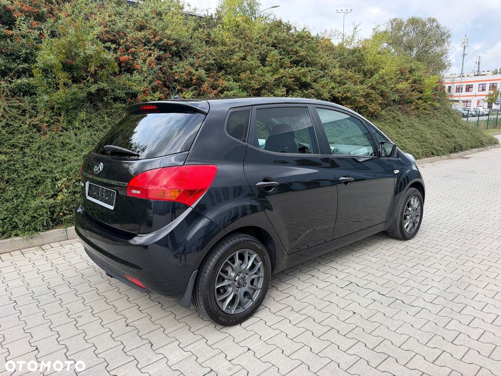 Kia Venga 1.4 Business Line - 9