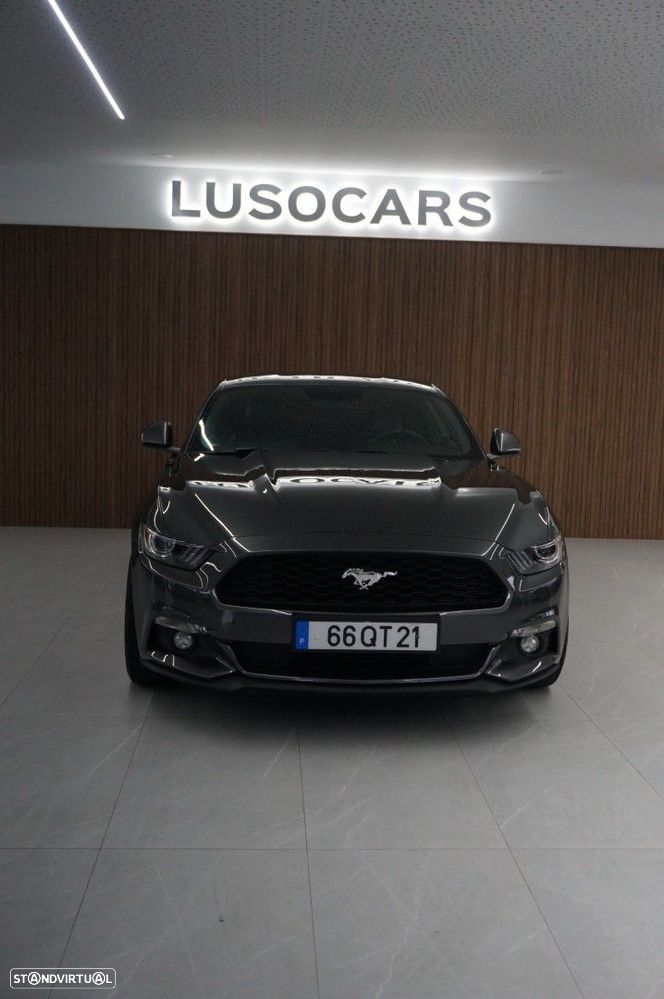 Ford Mustang 2.3i EcoBoost - 30