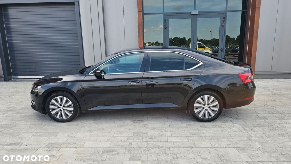 Skoda Superb 2.0 TSI Style DSG - 16