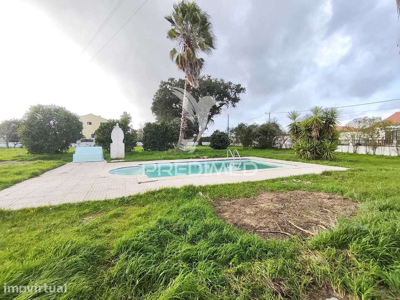 Moradia com Piscina e Jardim, Glória do Ribatejo, Salvaterra de Magos. - Grande imagem: 3/38