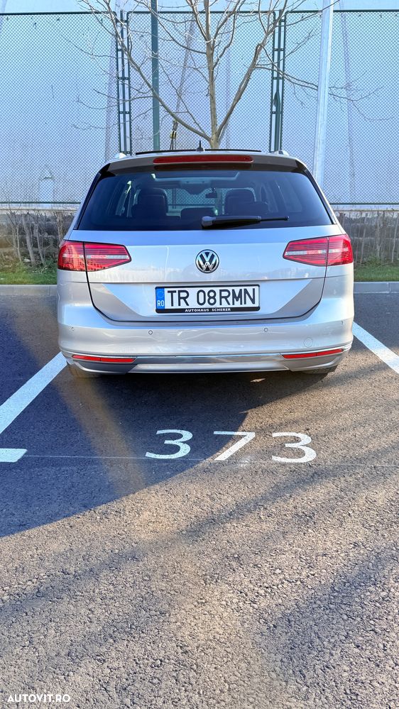Volkswagen Passat 2.0 TDI DSG Comfortline - 2