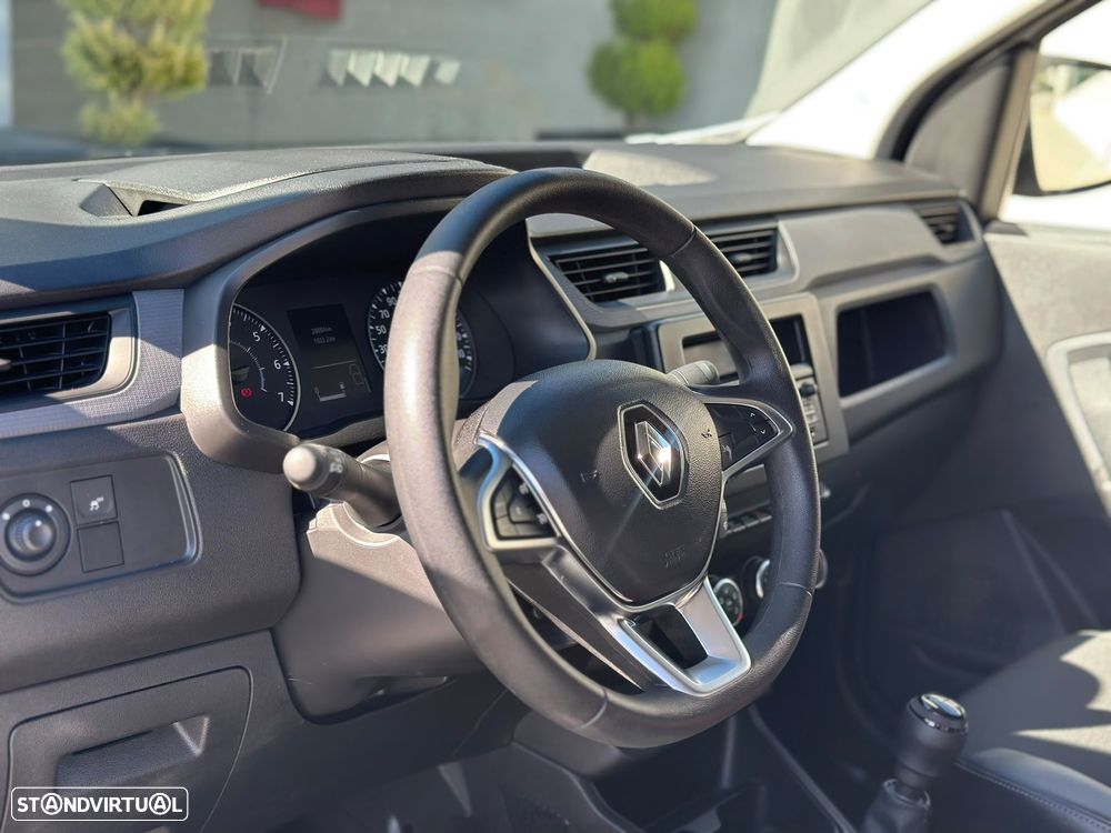 Renault Express Van 1.5 Blue dCi 95 - 12