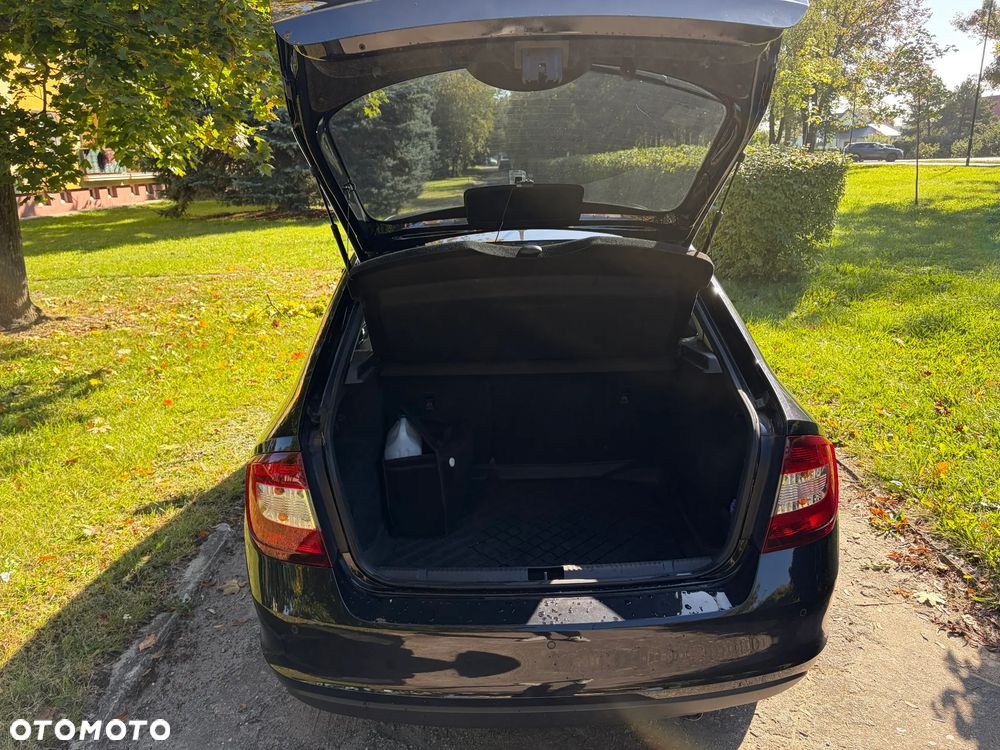 Skoda RAPID 1.2 TSI Style - 6