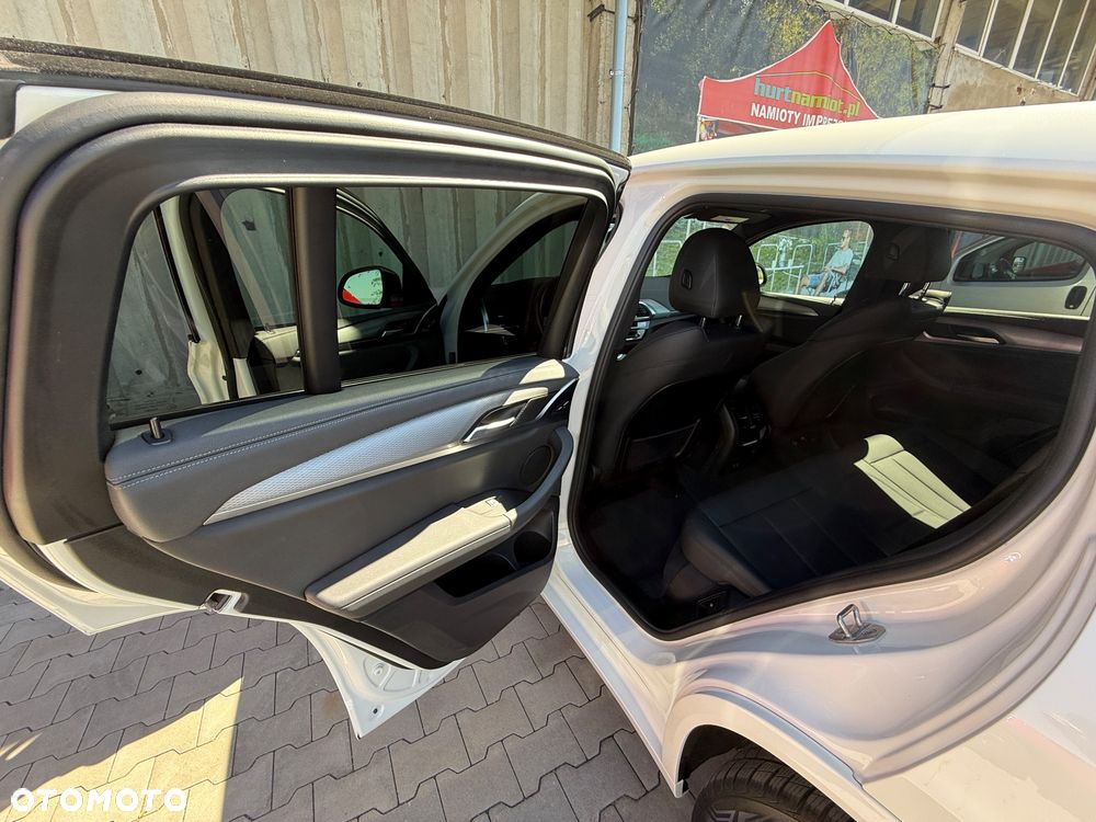 BMW X4 xM40i - 12