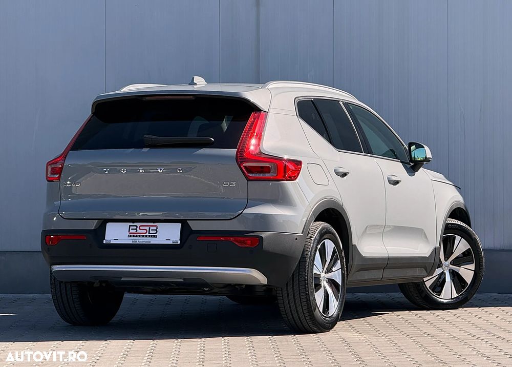Volvo XC 40 B3 B DKG Plus Bright - 9