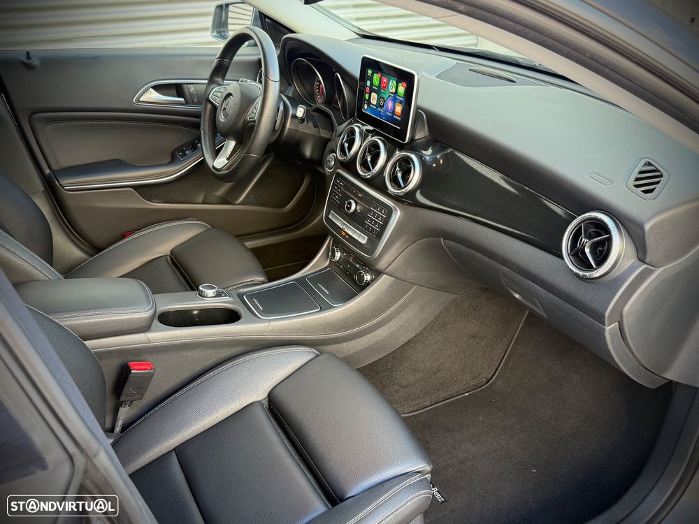 Mercedes-Benz CLA 180 - 10