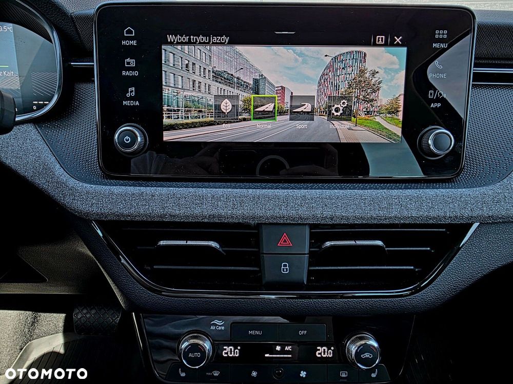 Skoda Kamiq 1.0 TSI Selection DSG - 20