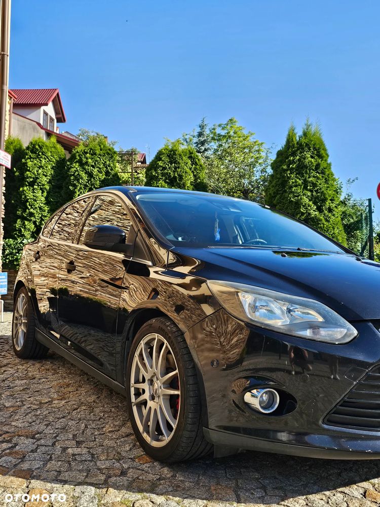 Ford Focus 1.6 EcoBoost Titanium - 4
