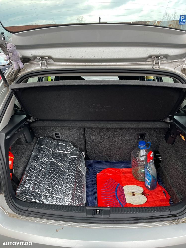 Volkswagen Polo - 10