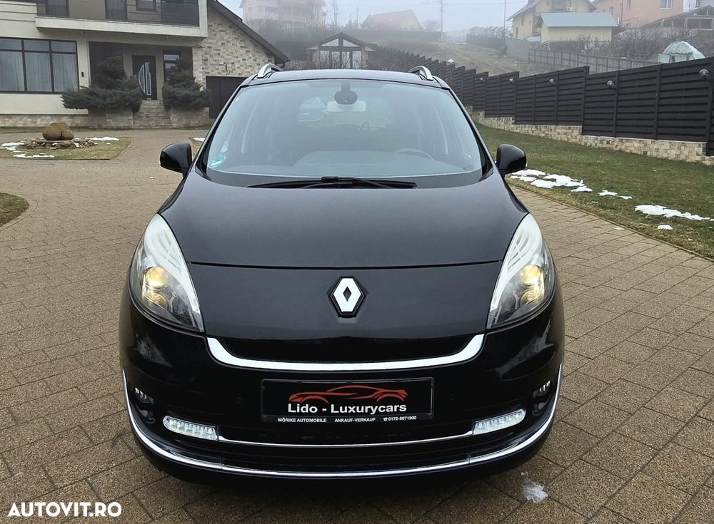 Renault Grand Scenic - 12