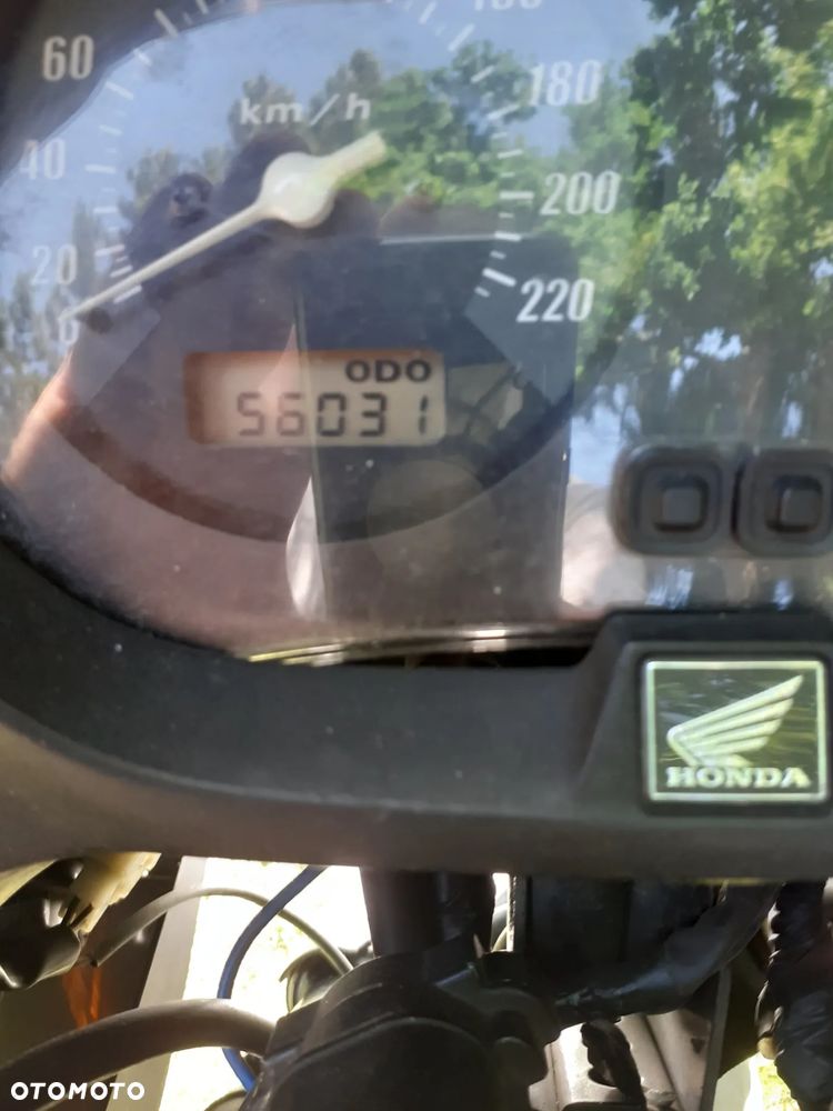 Honda CBF - 4