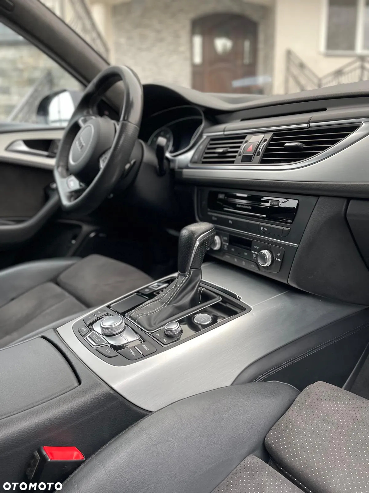 Audi A6 2.0 TDI ultra S tronic - 16