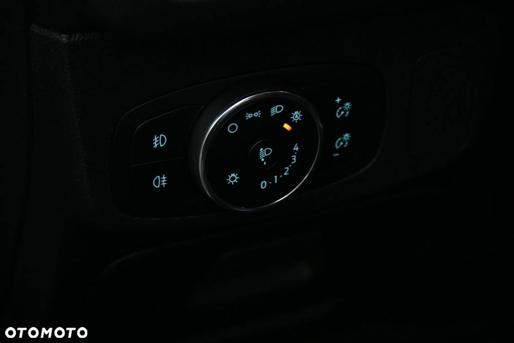 Ford Focus SW 2.0 TDCi Titanium ASS PowerShift - 33