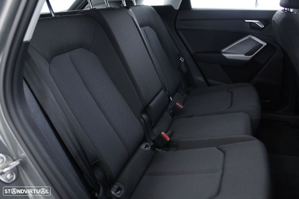 Audi Q3 Sportback 45 TFSIe S tronic - 16