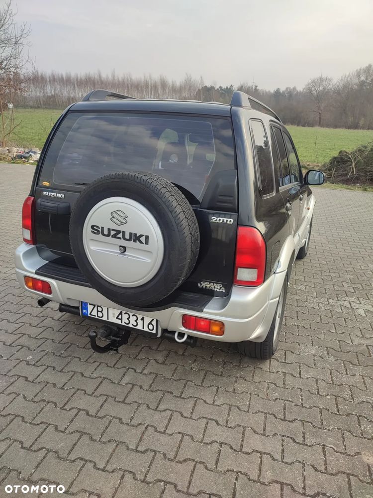 Suzuki Grand Vitara - 11