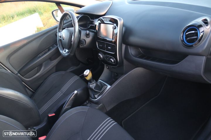 Renault Clio Sport Tourer 1.5 dCi GT Line - 7