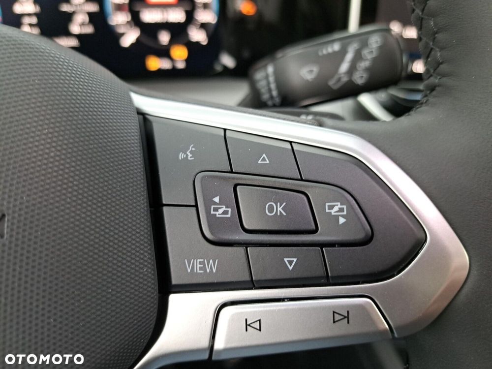 Volkswagen Golf - 29