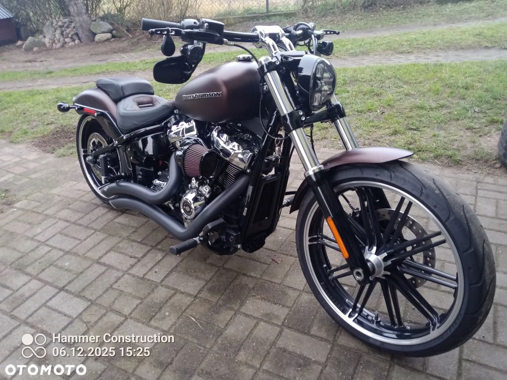 Harley-Davidson FXSB Breakout - 20