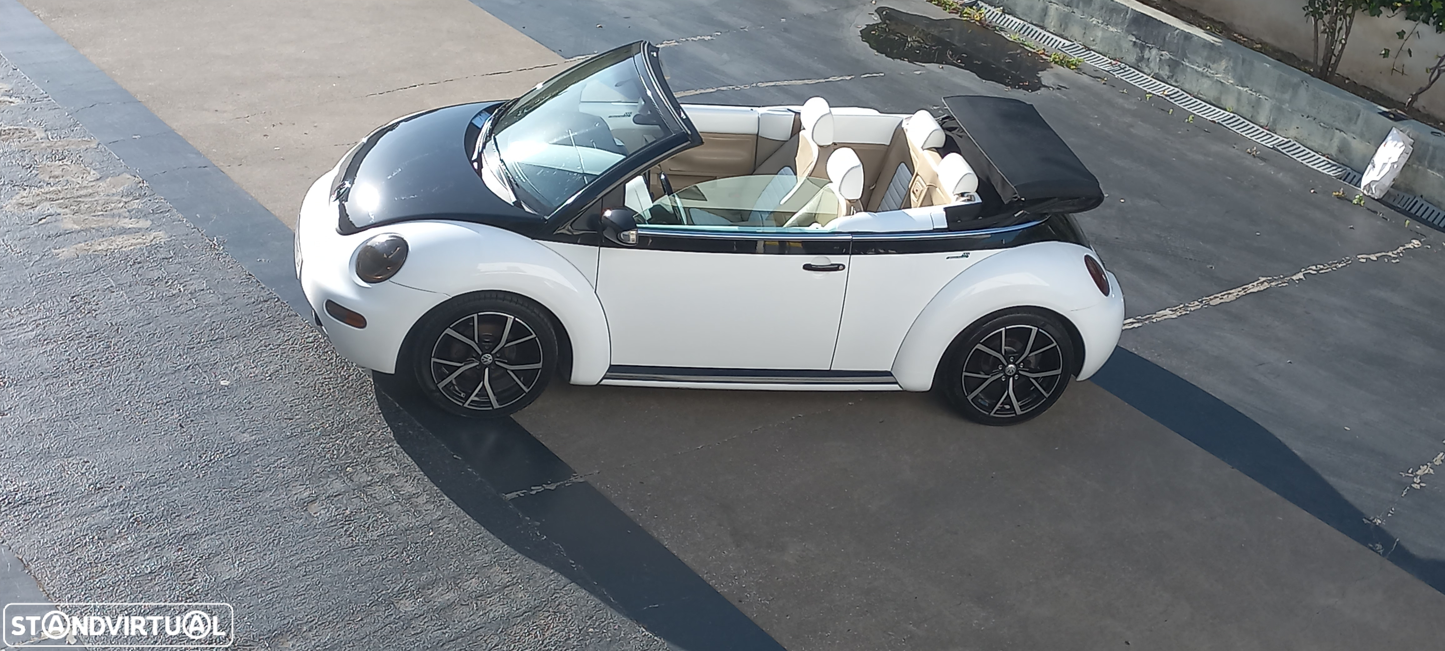 VW New Beetle Cabriolet 1.9 TDi Top Couro - 17