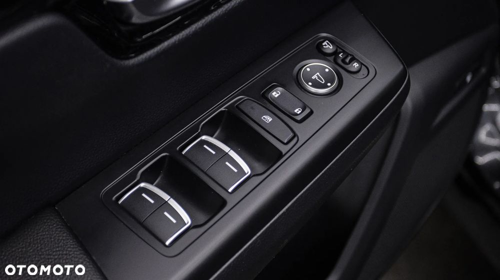 Honda CR-V 2.0 i-MMD PHEV Advance Tech 2WD CVT - 39