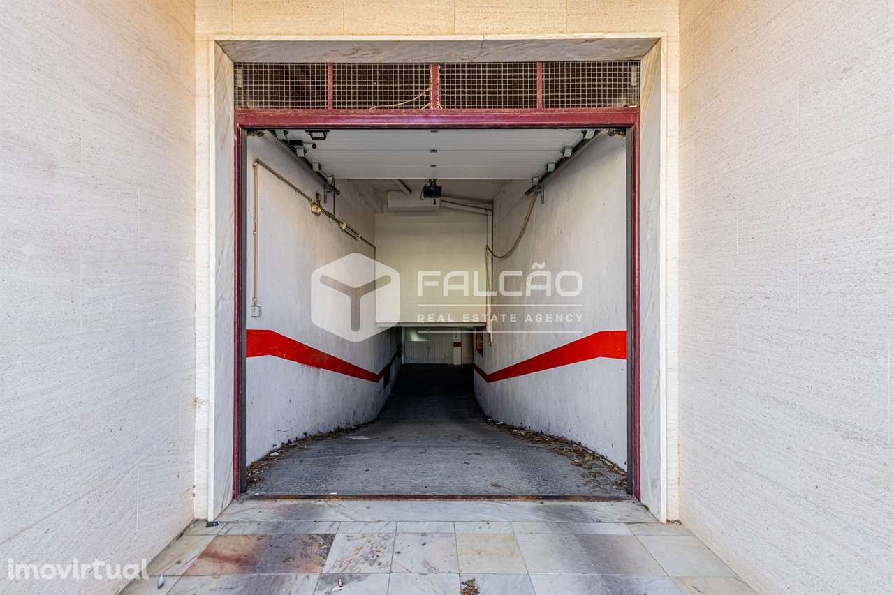 Garagem  Venda em Santarém (Marvila), Santa Iria da Ribeira de Santaré - Grande imagem: 2/13