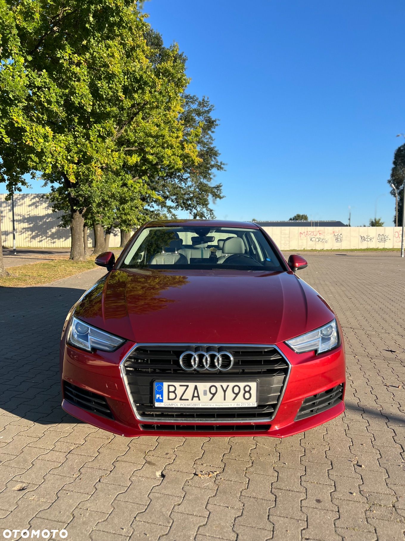 Audi A4 - 1