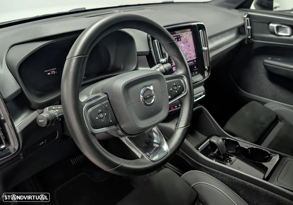 Volvo XC 40 Recharge Core - 5