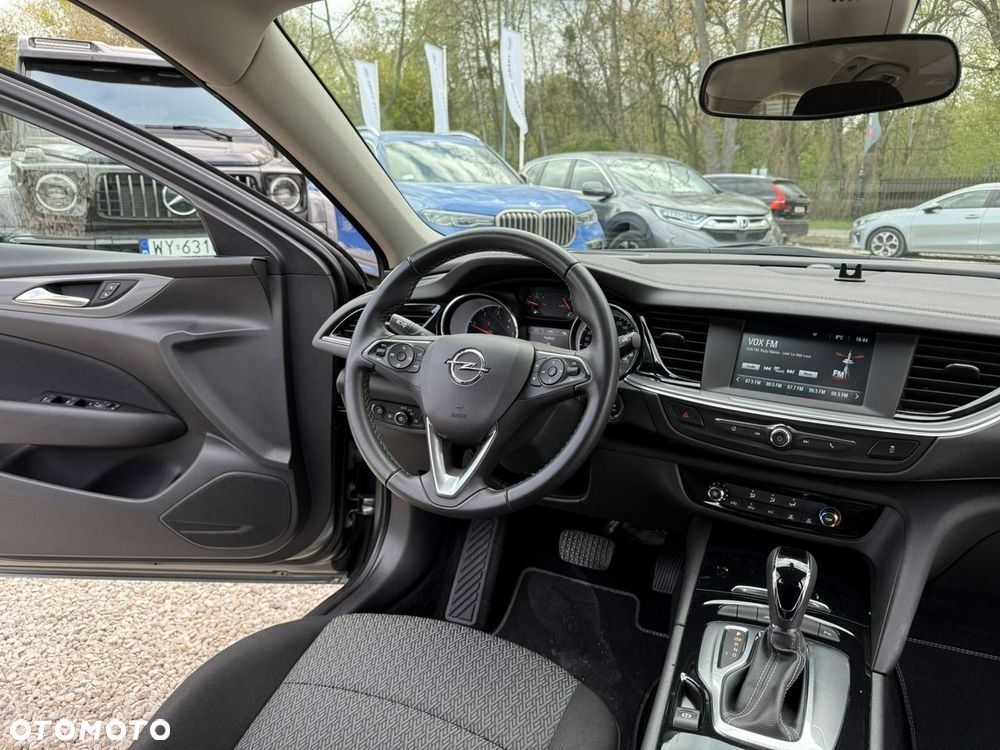 Opel Insignia - 18
