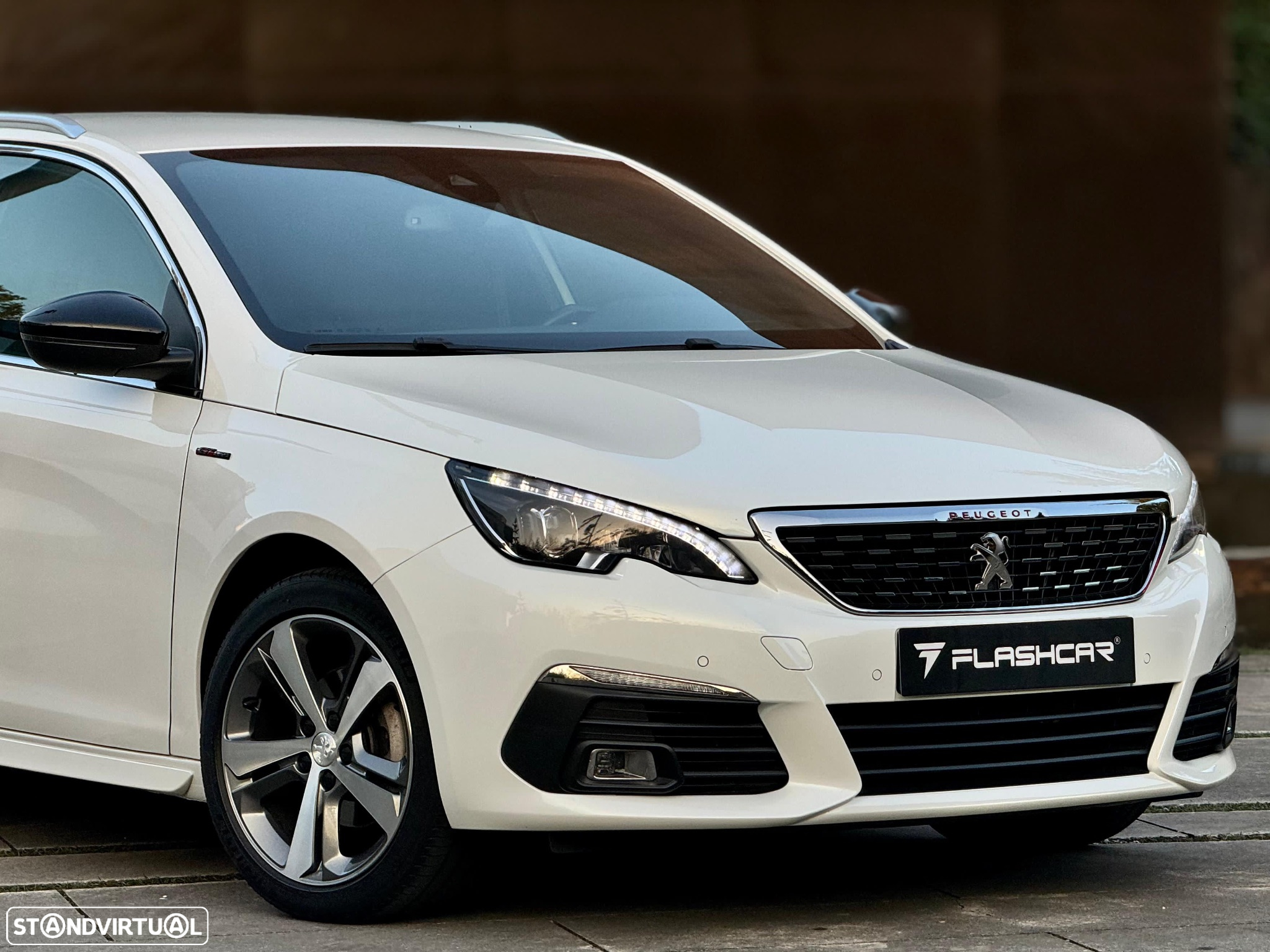 Peugeot 308 SW 1.5 BlueHDi GT Line - 36