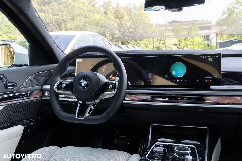 BMW Seria 7 740d xDrive MHEV - 9