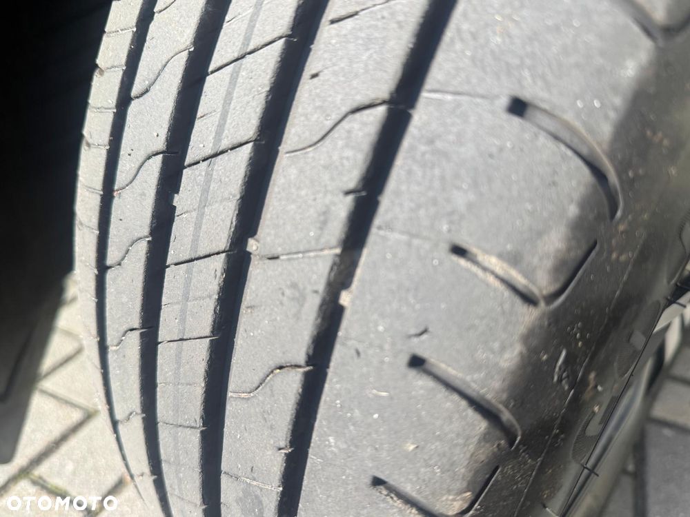 Peugeot 5008 2.0 BlueHDI GT S&S EAT8 - 23