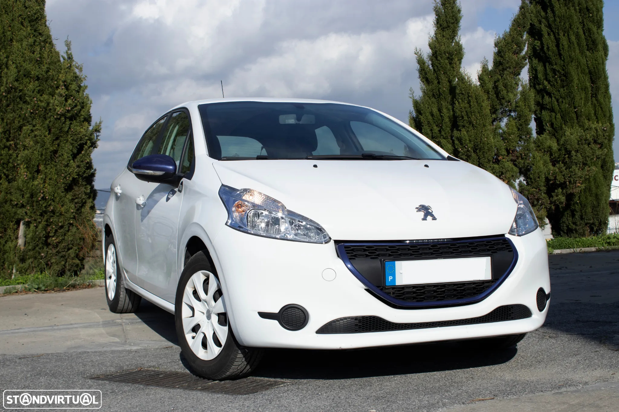 Peugeot 208 - 3