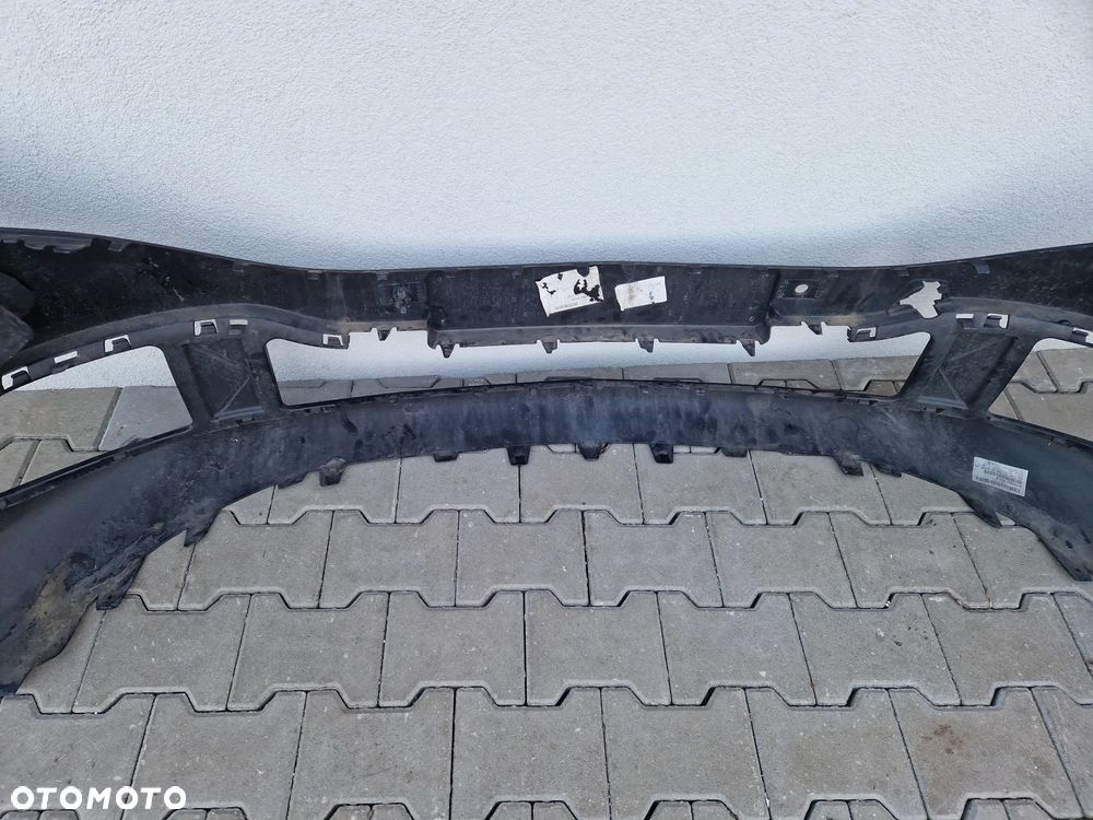 Zderzak Mercedes V klasa EQV W447 lift - 10