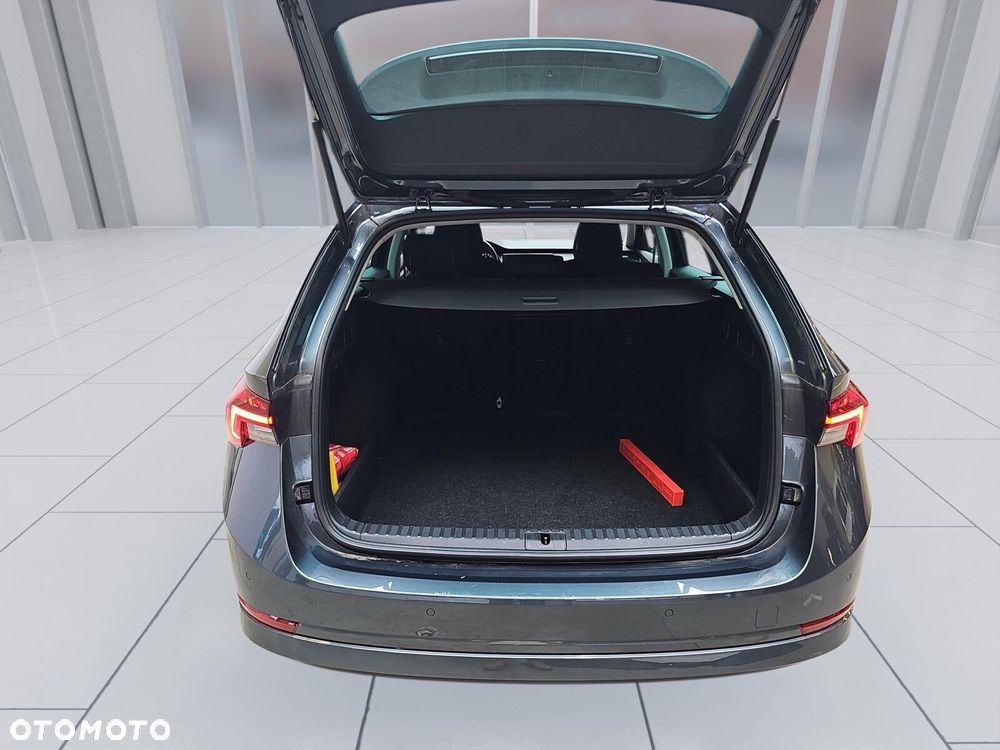 Skoda Octavia 2.0 TDI Ambition - 19