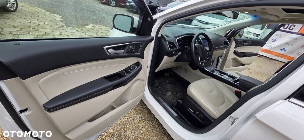 Ford Edge - 18