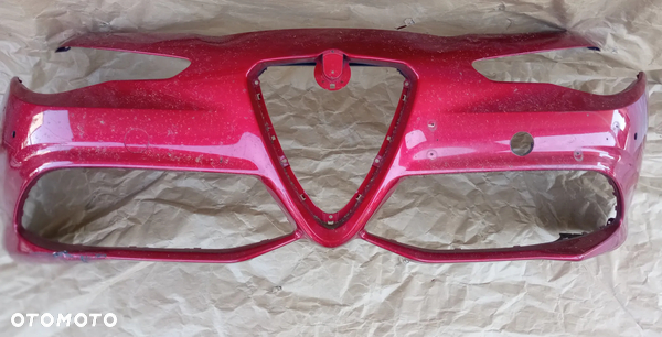 ALFA ROMEO GIULIA VELOCE ZDERZAK PRZEDNI PRZÓD PDC 50567735 WISNIOWY