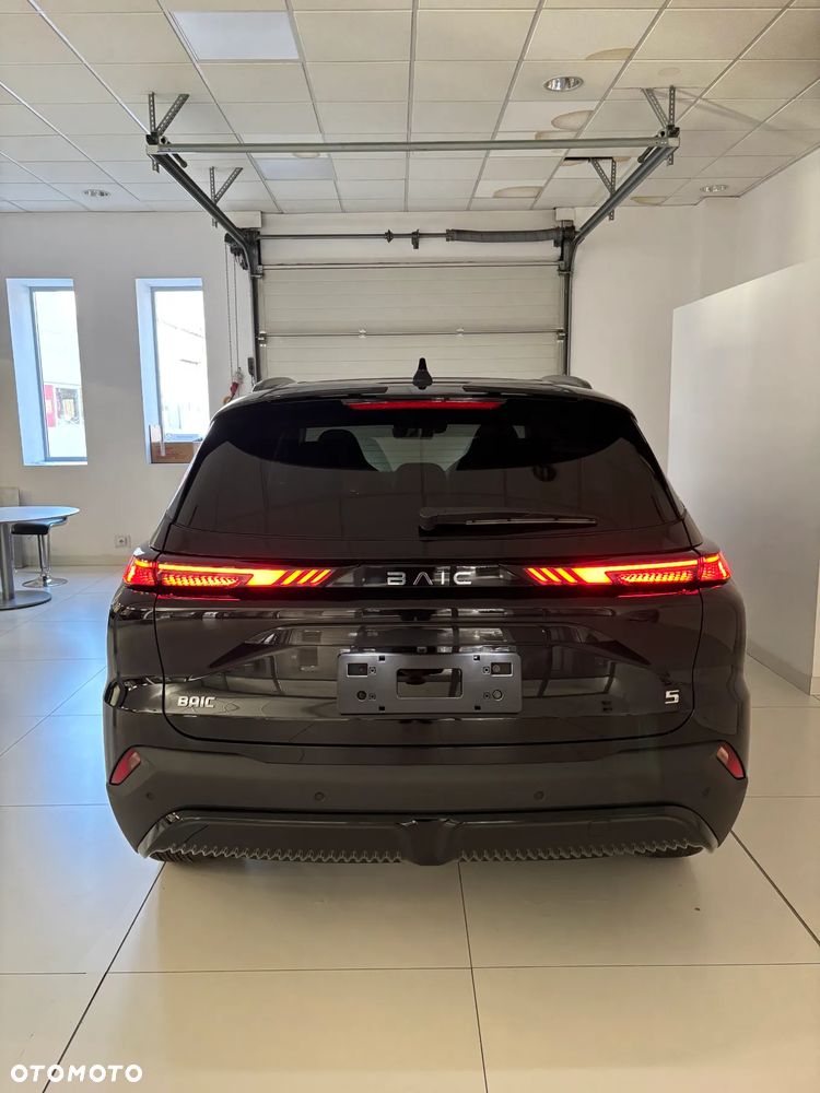 BAIC 5 Beijing 1.5T Comfort DCT - 8