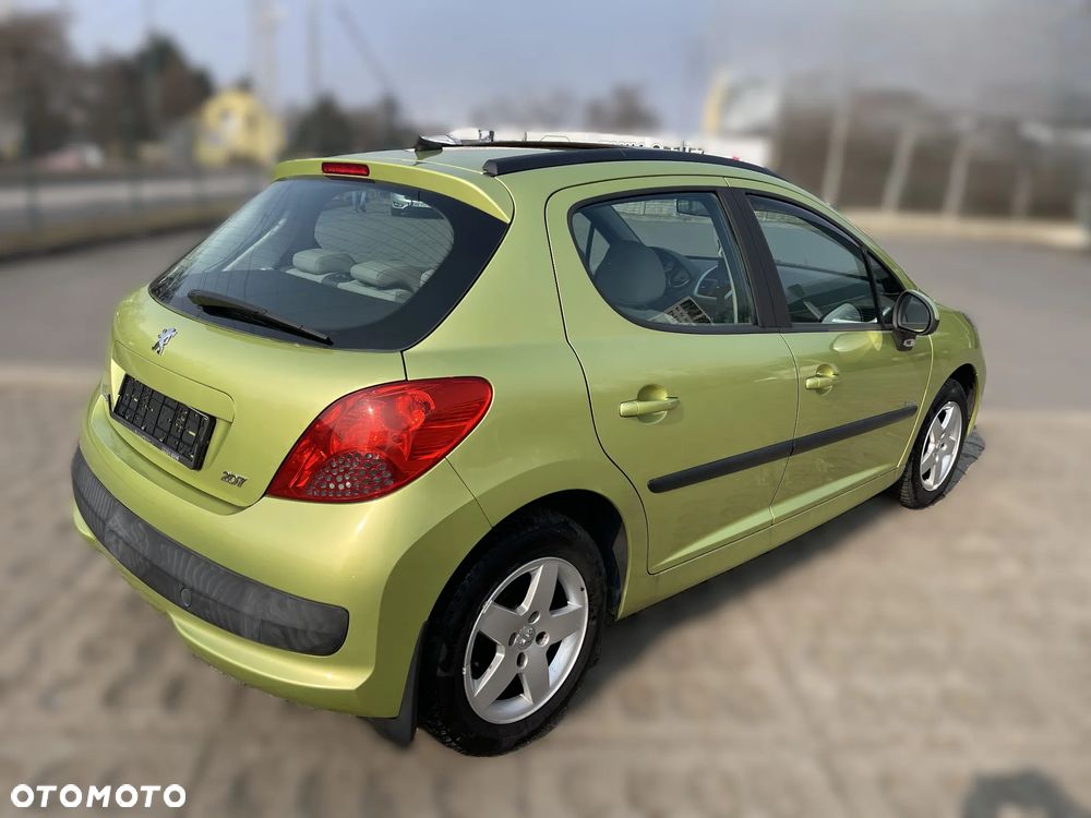 Peugeot 207 95 VTi Premium - 3