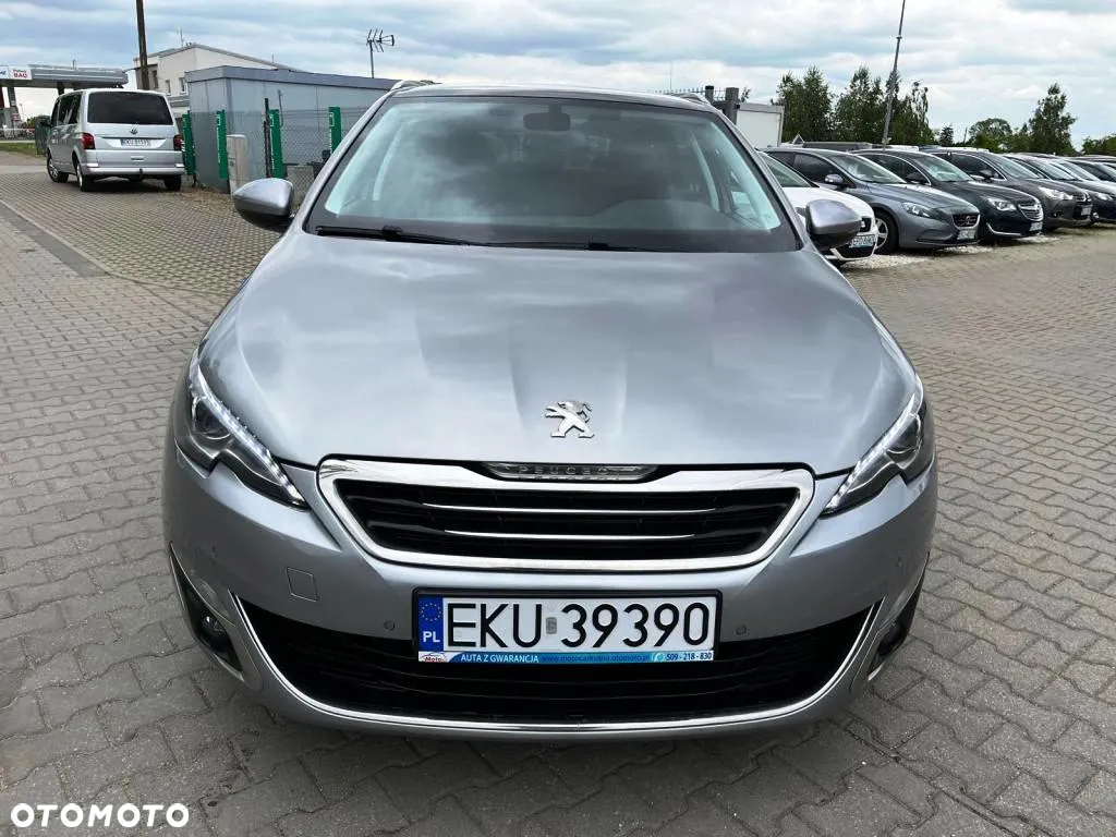 Peugeot 308 SW 1.6 e-HDi Allure S&S - 20