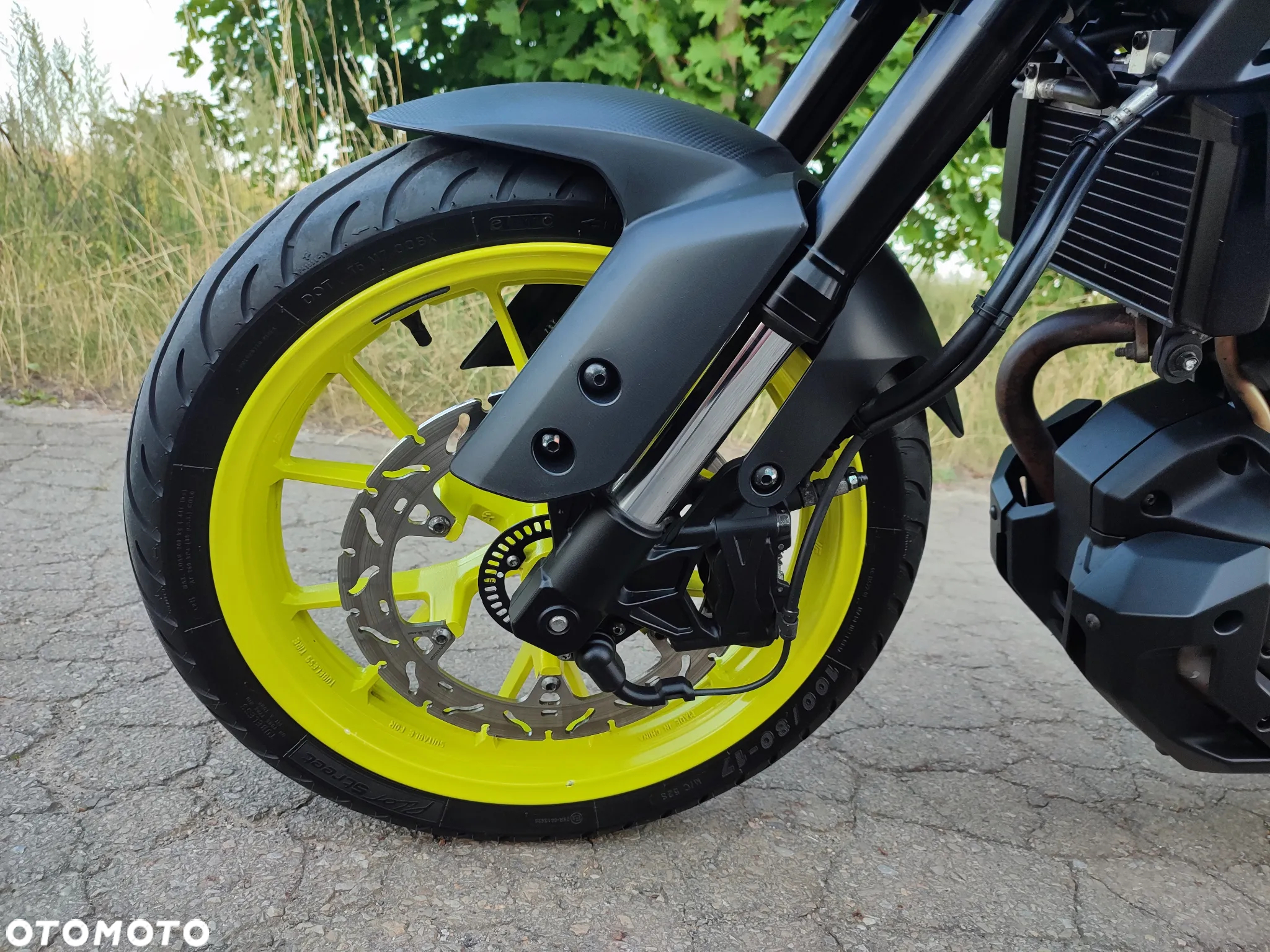 Yamaha MT - 13