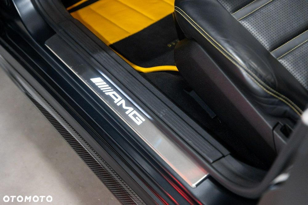 Mercedes-Benz Klasa E 63 AMG S 4Matic AMG Speedshift MCT - 37
