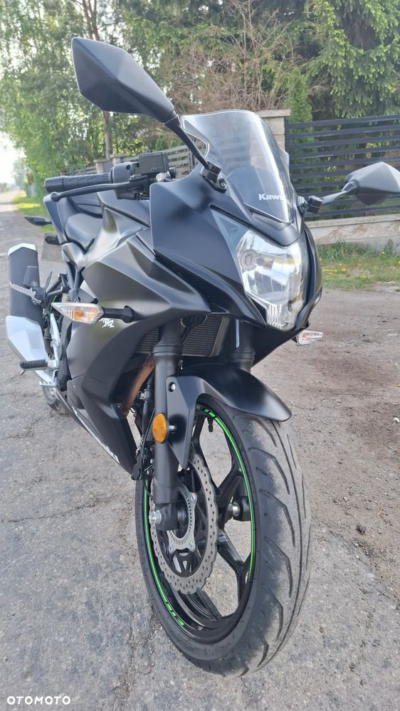Kawasaki Ninja - 30