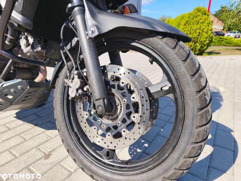 Suzuki V-STROM - 5